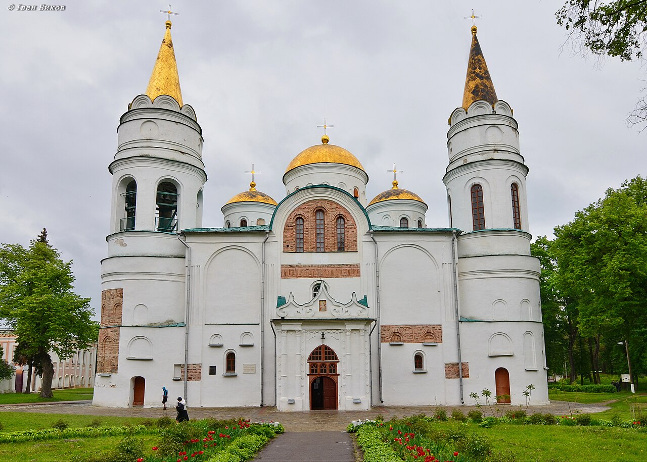 Спасо-Преображенский собор в Чернигове